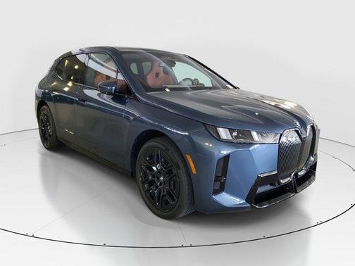 2026 BMW iX xDrive60