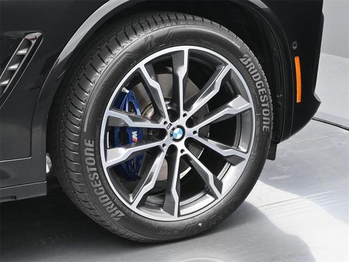 2023 BMW X3 M40i