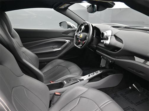 2021 Ferrari F8 Spider Base