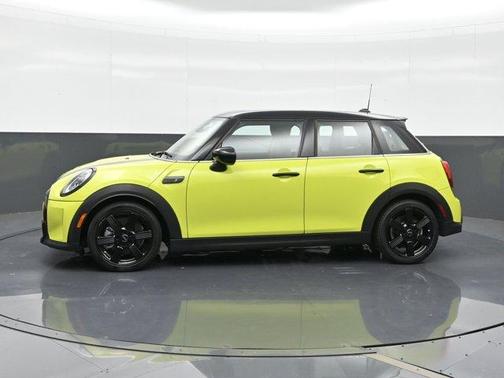 2023 MINI Hardtop Cooper