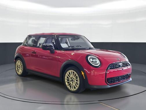Chili Pepper Red 2025 MINI Hardtop