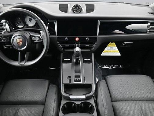 2025 Porsche Macan S