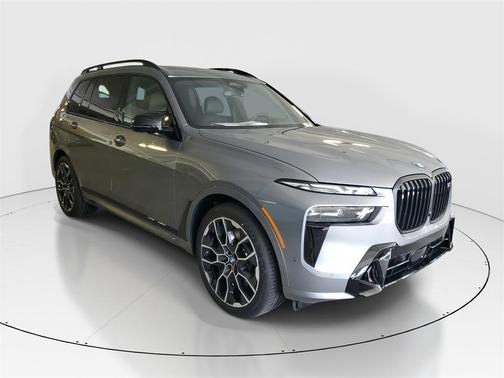 2026 BMW X7 M60i
