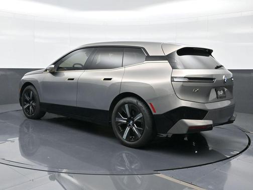 Oxide Gray Metallic 2023 BMW iX xDrive50