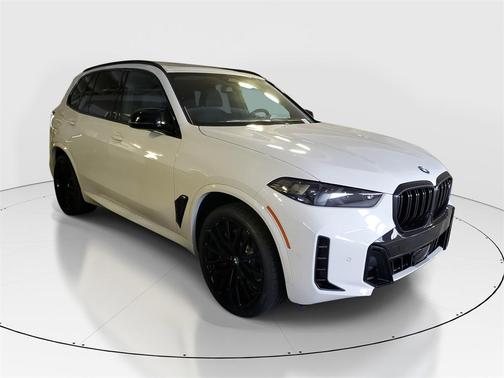 2026 BMW X5 M60i