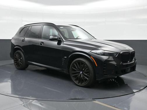 Black Sapphire Metallic 2024 BMW X5 sDrive40i