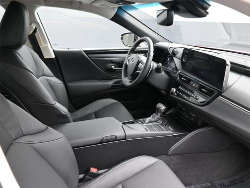 2022 Lexus ES 350 Base