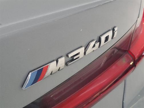 2023 BMW M340 i