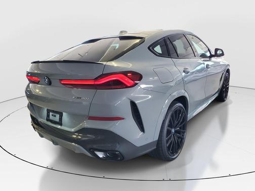 2026 BMW X6 xDrive40i