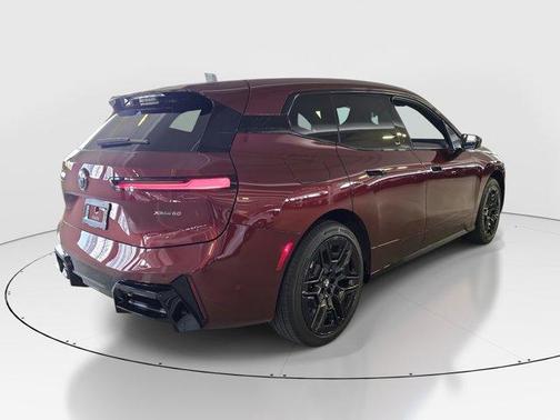 2026 BMW iX xDrive60