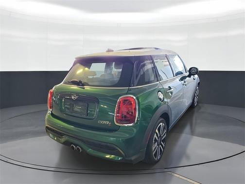 2023 MINI Hardtop Cooper