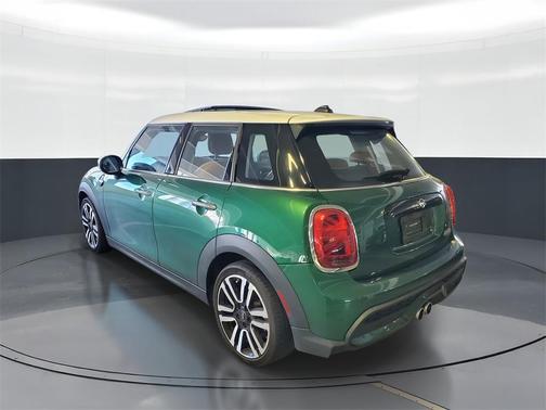 2023 MINI Hardtop Cooper