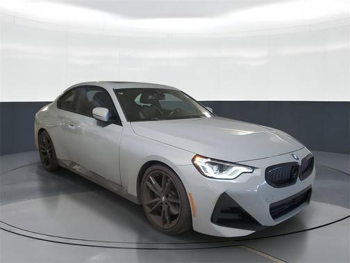 2022 BMW 230 i