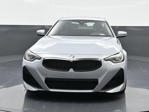 2022 BMW 230 i