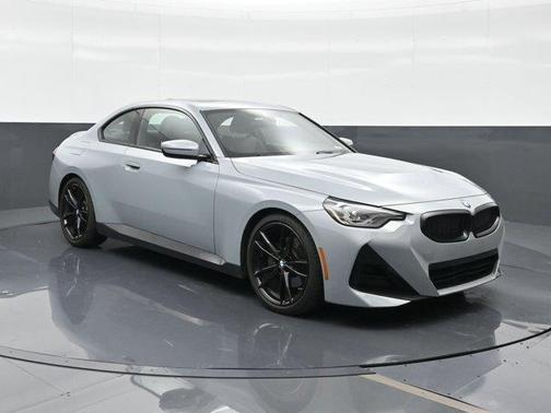 2022 BMW 230 i