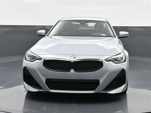 2022 BMW 230 i