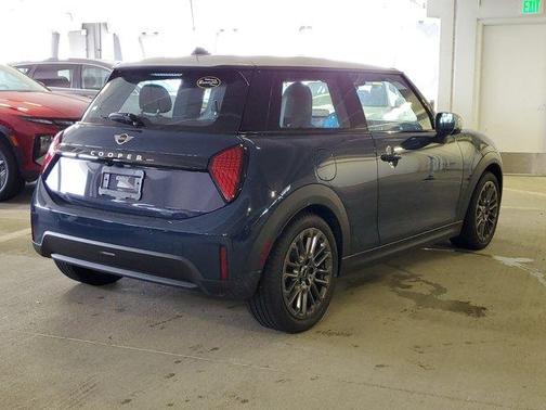 2025 MINI Hardtop Cooper