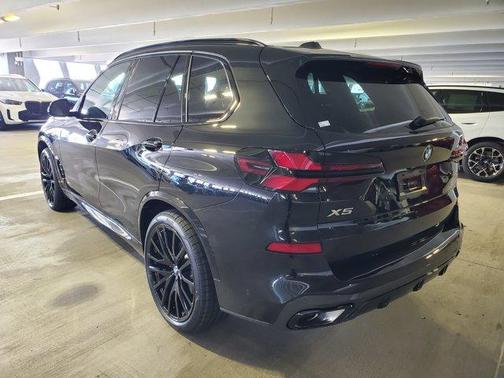 2026 BMW X5 sDrive40i