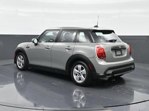 2022 MINI Hardtop Cooper