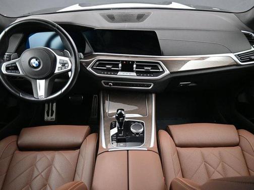2023 BMW X5 sDrive40i