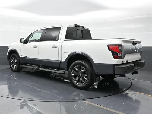 2023 Nissan Titan Platinum Reserve