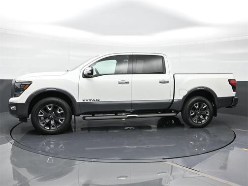 2023 Nissan Titan Platinum Reserve