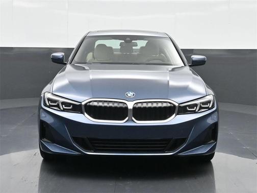 2025 BMW 330 i