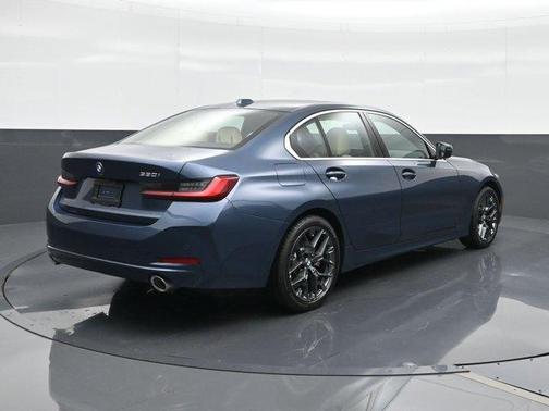 2025 BMW 330 i