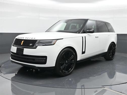 2025 Land Rover Range Rover P530 SE
