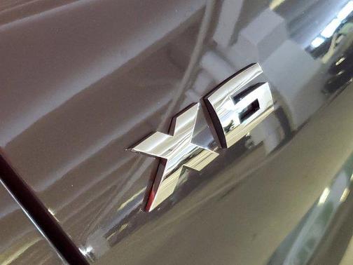 2026 BMW X6 M60i