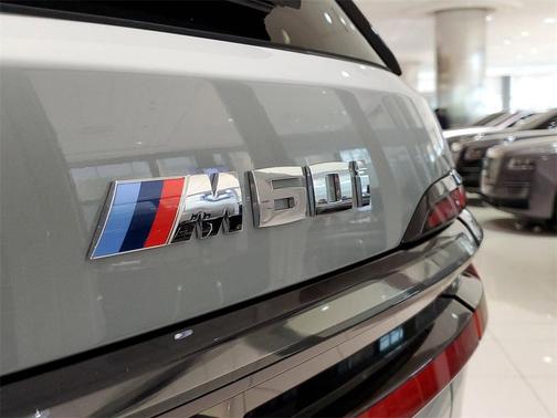 2026 BMW X7 M60i