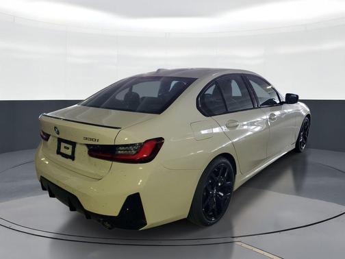 Alpine White 2026 BMW 330 I