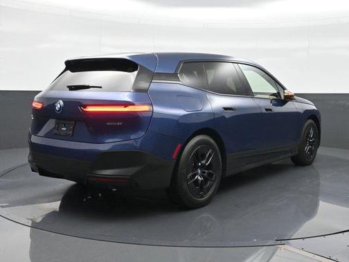 2023 BMW iX xDrive50