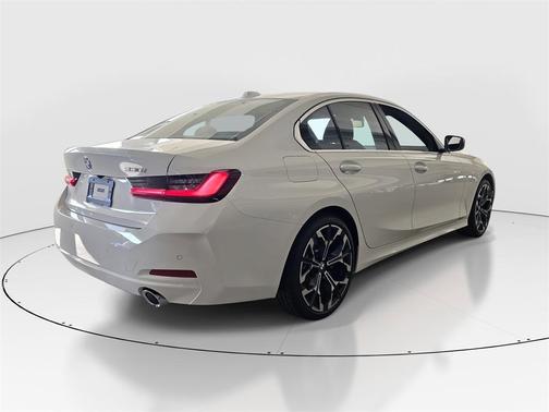 2025 BMW 330 i