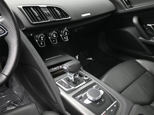 2023 Audi R8 5.2 V10 performance