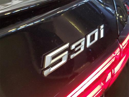 2026 BMW 530 i