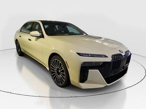 2026 BMW 760 760i xDrive