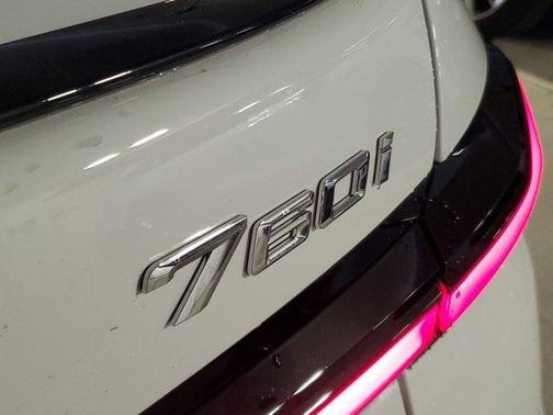 2026 BMW 760 760i xDrive