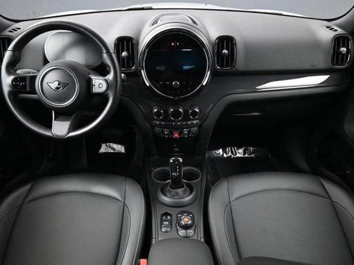 2022 MINI Countryman Oxford Edition