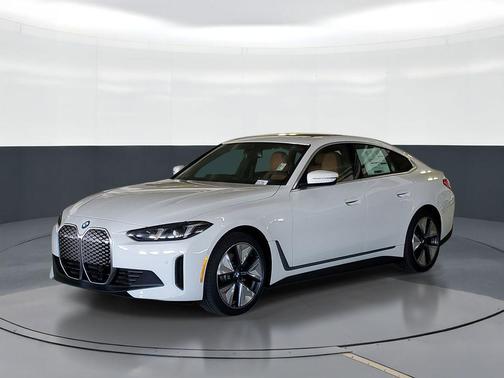 Alpine White 2026 BMW i4 Gran Coupe eDrive40