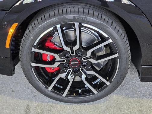 2025 MINI Hardtop JCW