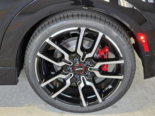 2025 MINI Hardtop JCW