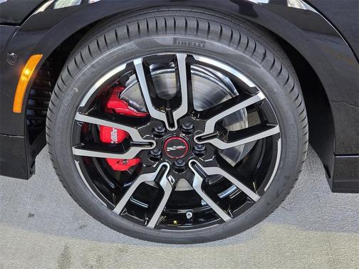 2025 MINI Hardtop JCW