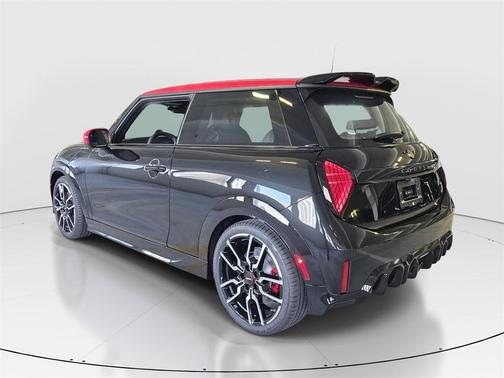 2025 MINI Hardtop JCW