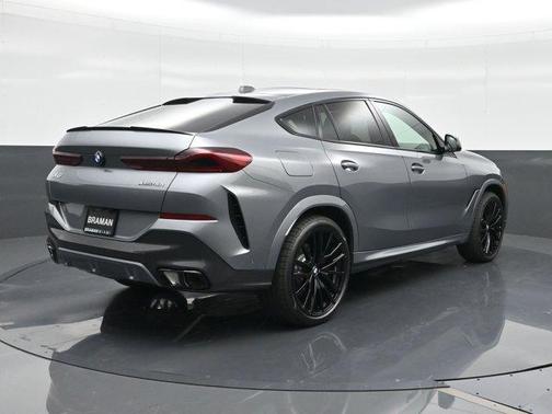 2026 BMW X6 xDrive40i