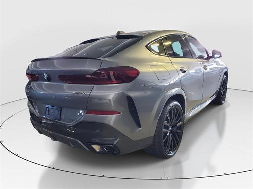 2026 BMW X6 xDrive40i