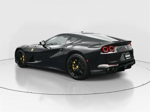 2020 Ferrari 812 Superfast Base