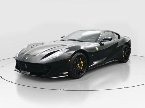 2020 Ferrari 812 Superfast Base