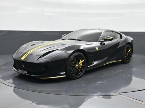 2020 Ferrari 812 Superfast Base