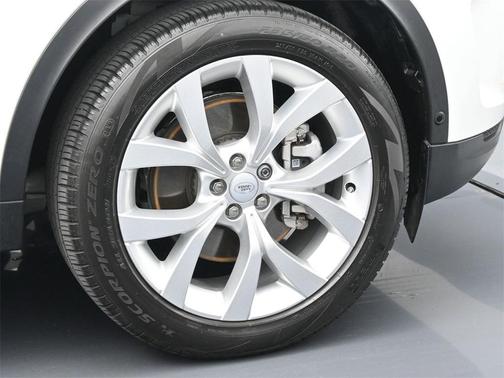 2022 Land Rover Discovery Sport SE